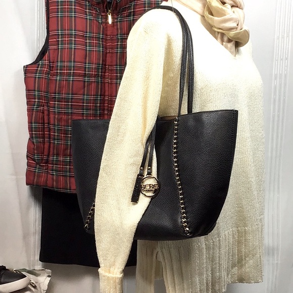 ⚜️BCBG Paris ‘Blackstone’ Faux Leather Gold Chain Detail Tote Bag - Picture 9 of 10